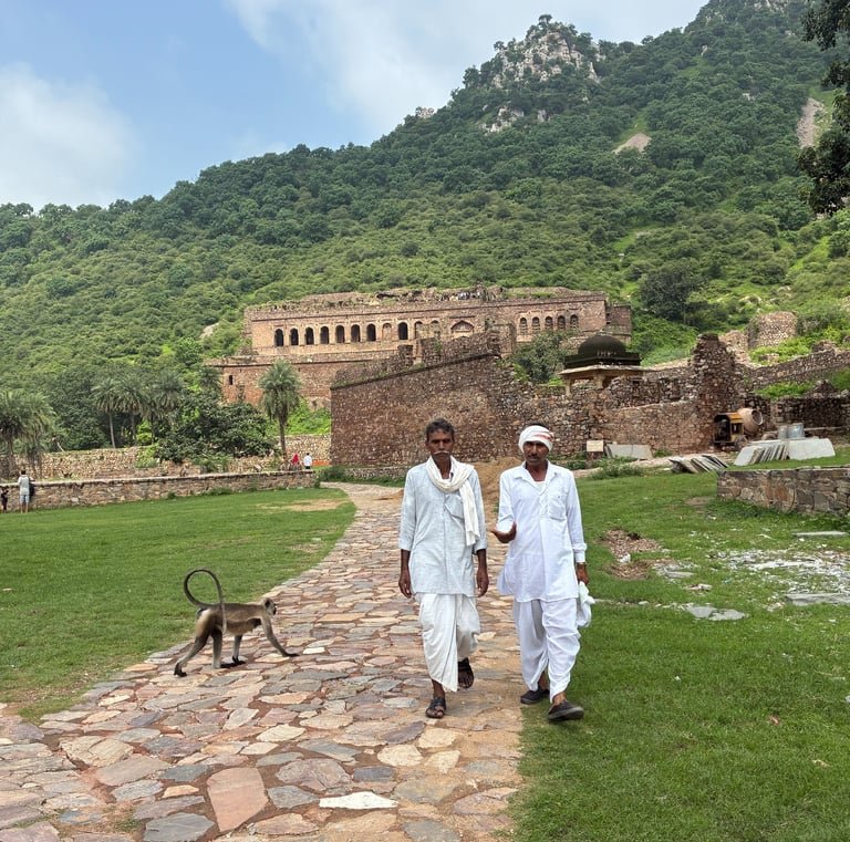 Same-day tour to Chand Baori & Bhangarh Fort
