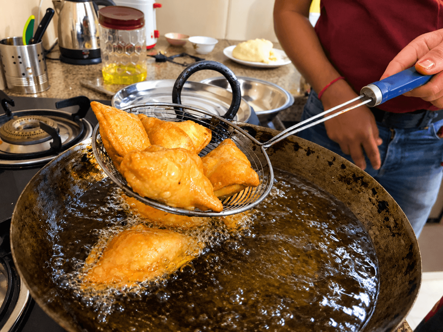 Authentic Samosa Cooking Class in Jaipur - Learn Jaipur's Favorite Street Snack with a Local Family