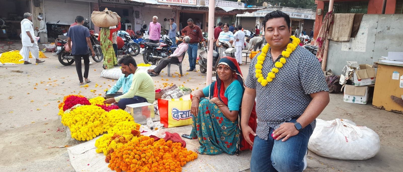 Real Jaipur Morning Walk - Flower Market, Chai & Temple