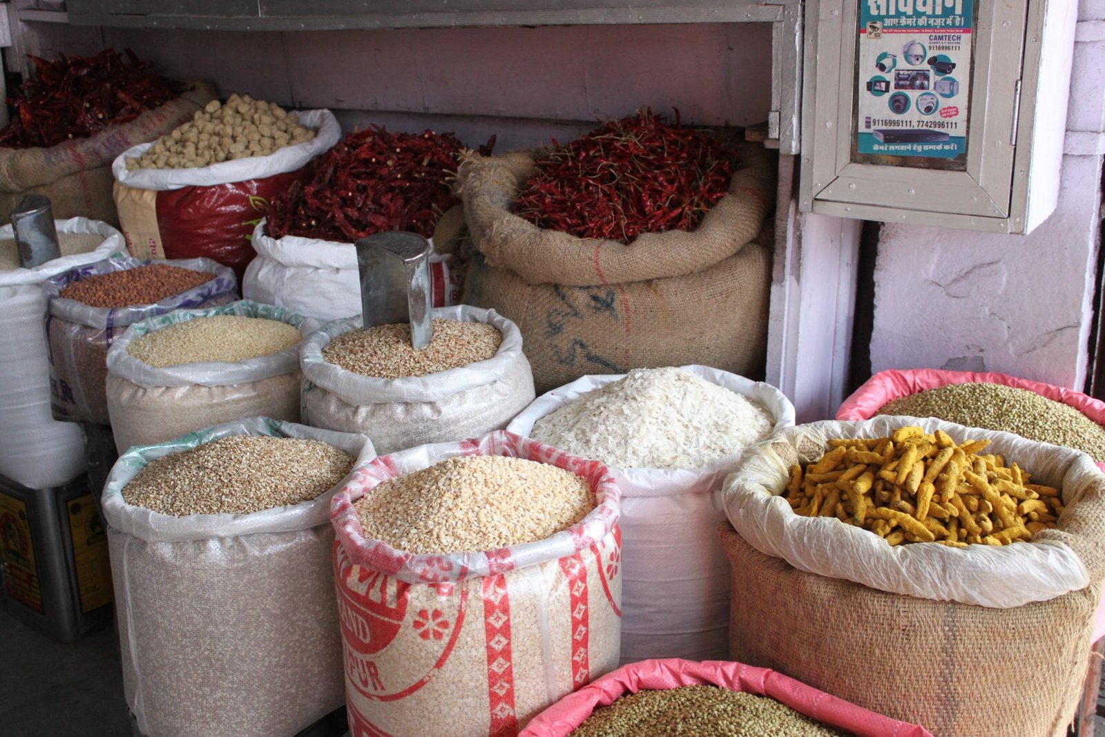 Jaipur Oldest Spice Market & Street Food Walking Tour with Local Expert